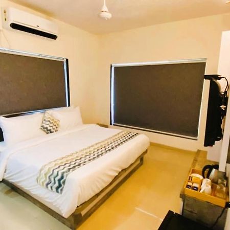 Nest Beacon Resort Daman Exterior foto